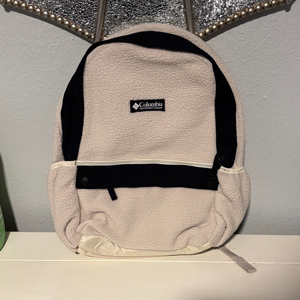 Columbia Black and Cream Fleece Backpack